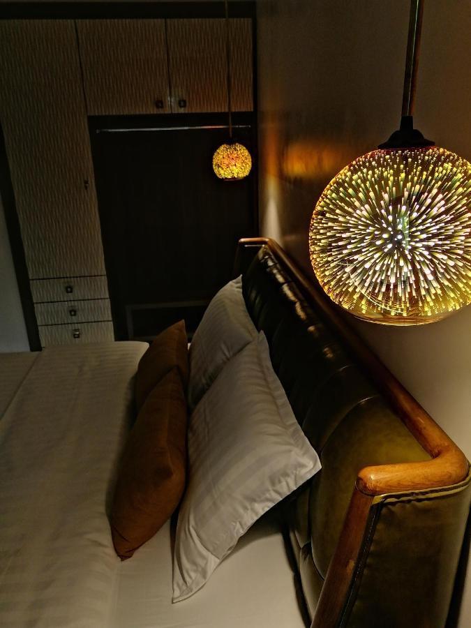Hidden Bank: Golden Apartment Plovdiv Luaran gambar