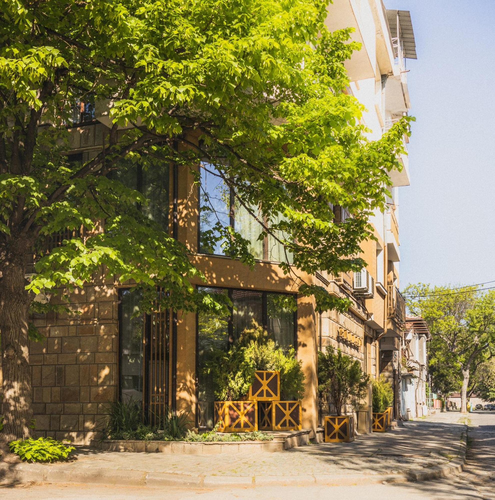 Hidden Bank: Golden Apartment Plovdiv Luaran gambar